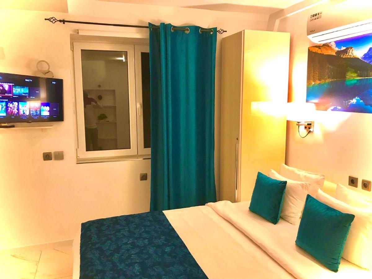 Lumiere Luxe Suites Белград Экстерьер фото