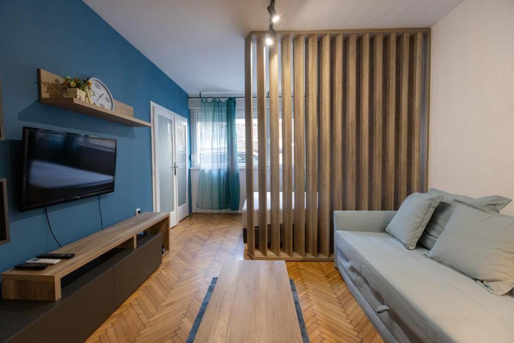 Lumiere Luxe Suites Белград Экстерьер фото